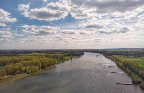 Großwärmepumpe: Energie aus dem Fluss