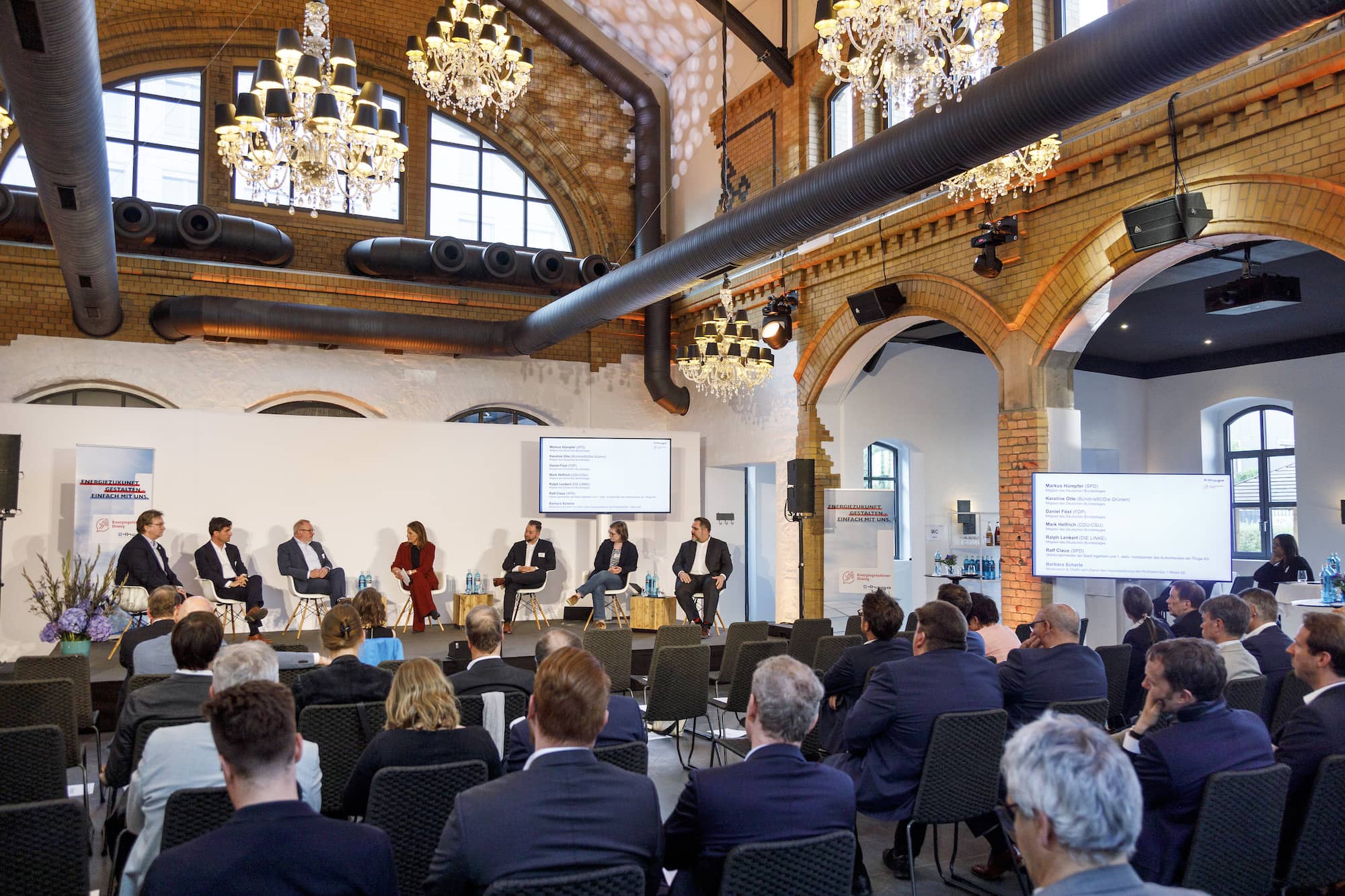 Thüga und Parlamentarier diskutieren die Rolle von Kommunen in der Wärmewende 