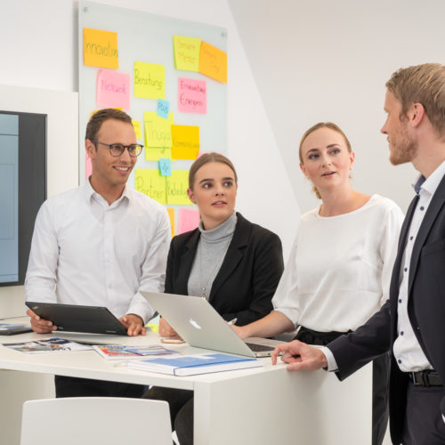 Diskussion am Stehtisch - Thüga Beratung